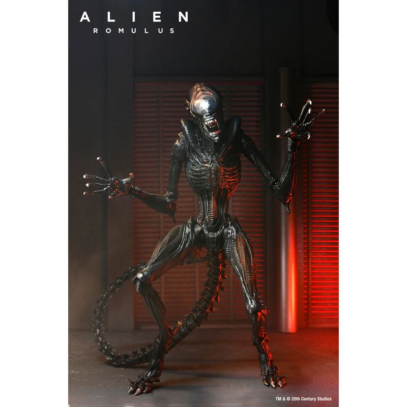 Коллекционная фигурка Neca Alien Romulus Ultimate Scorched Xenomorph