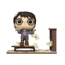 Фигурка Funko Pop Harry Potter (The Sorcerer's Stone) with Hogwarts Letters Deluxe / Фанко Поп Гарри Поттер