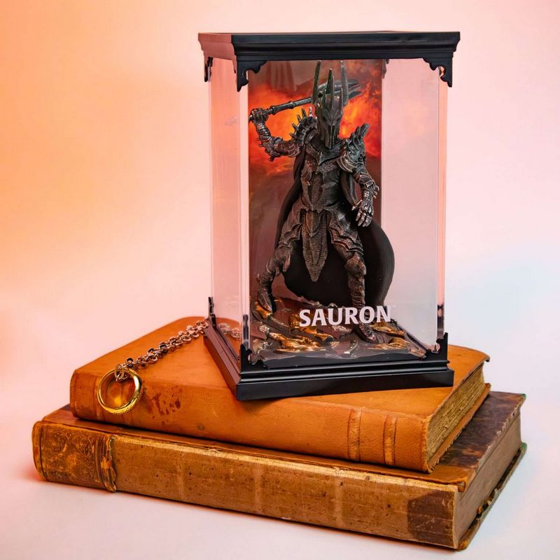 Коллекционная фигурка The Noble Collection Lord of the Rings - Sauron