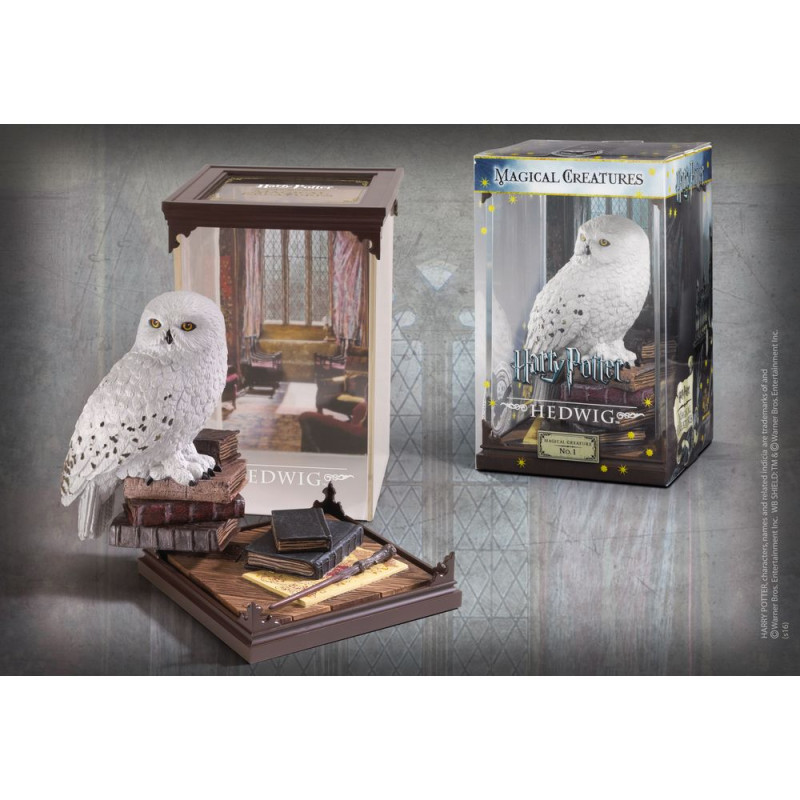 Коллекционная фигурка The Noble Collection Harry Potter Magical Creatures - Hedwig